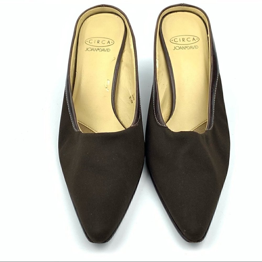 Circa Joan David Womens heels size 6.5 brown mules - Picture 2 of 13